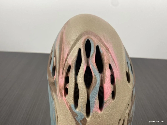 Foam GY3969 Adidas Runner Yeezy 0730